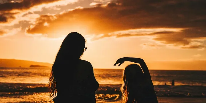 Featured image of post Challenges Faced by Families with Only One Daughter, Heartbreaking Realities in Old Age