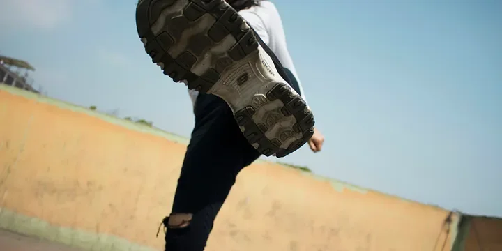 Featured image of post Be Careful If Your Friends Never Get Angry Around You