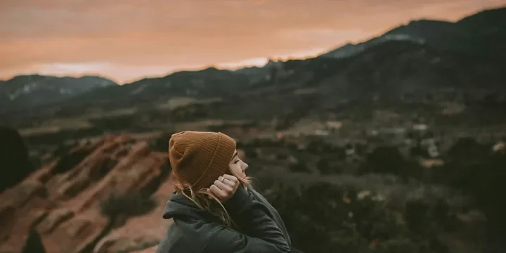 Featured image of post The Three Most Deceitful Types of People to Stay Away From No Matter How Good the Surface…