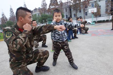 怎么培养男孩有阳刚之气 孩子男子汉气概怎么培养