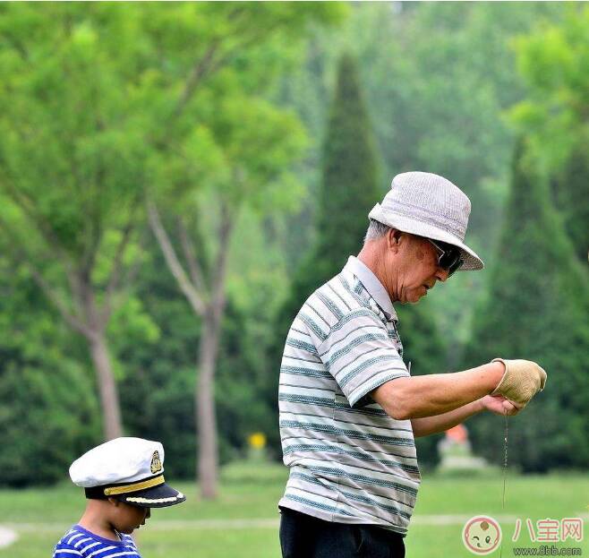 孩子生病买什么保险好 给孩子买什么保险靠谱