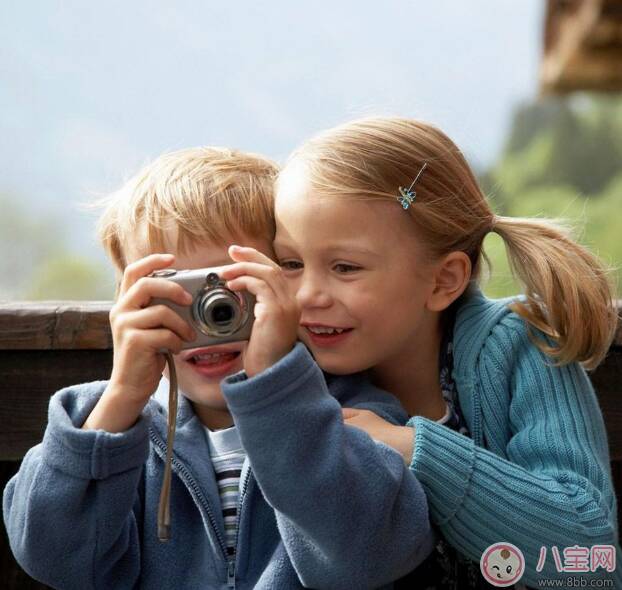 怎么保护好孩子的好奇心 孩子好奇心重怎么对待