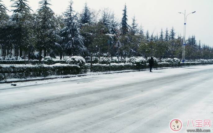 看到雪开心说说朋友圈 看到雪超开心怎么发朋友圈好