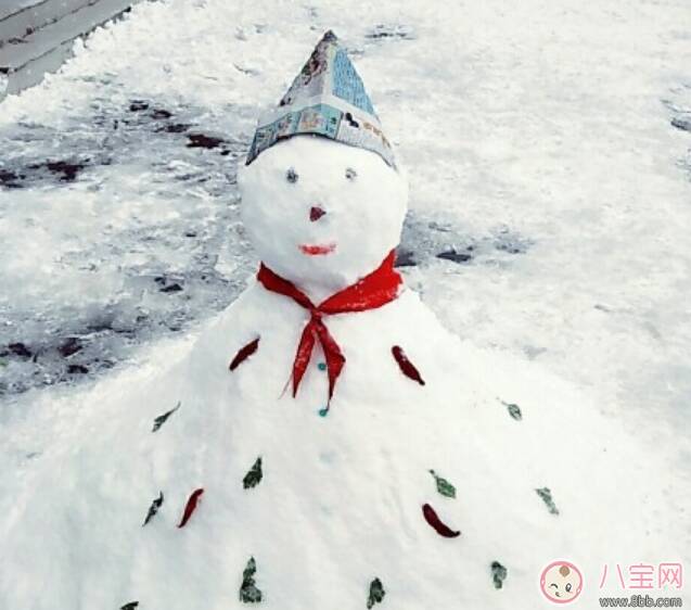 2022打雪仗说说朋友圈 打雪仗堆雪人怎么发朋友圈